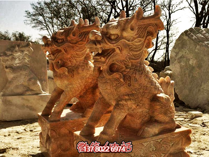 庭院别墅黄蜡石石雕麒麟博鱼平台