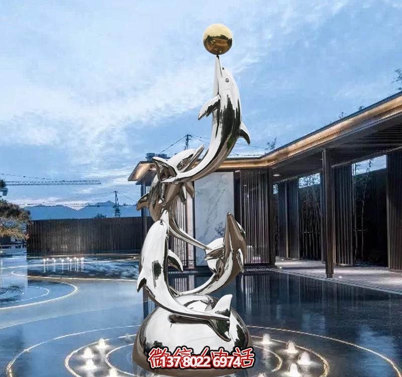 度假酒店中四只镜面不锈钢海豚博鱼平台