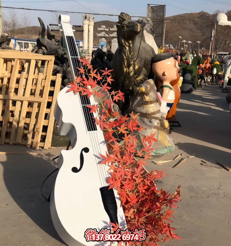 户外创意玻璃钢白色大提琴博鱼平台