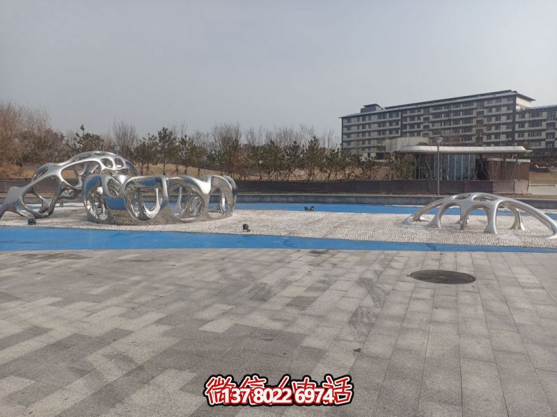 镂空不锈钢创意景观博鱼平台