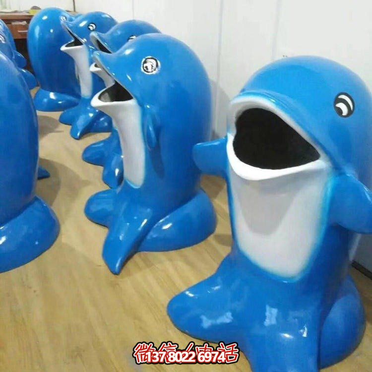 大型玻璃钢卡通动物垃圾桶博鱼平台